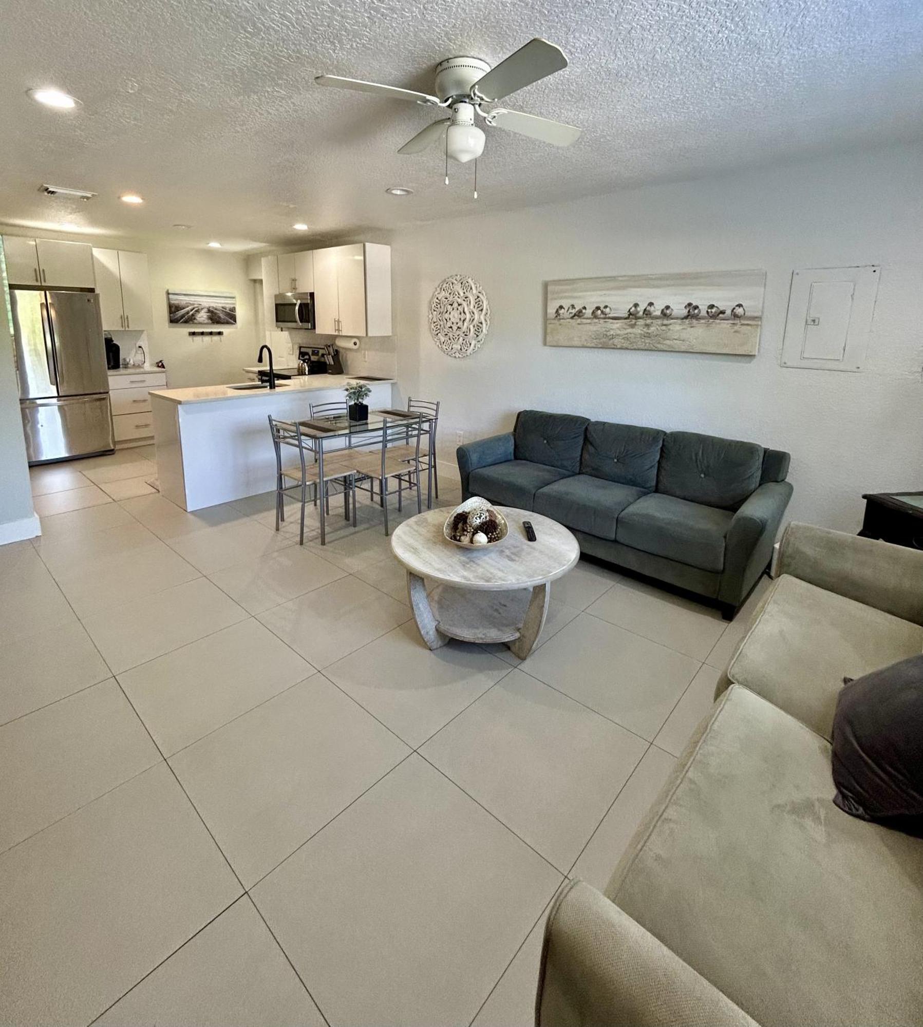Apartment Close To Everything! Perfect Basecamp For Wpb West Palm Beach